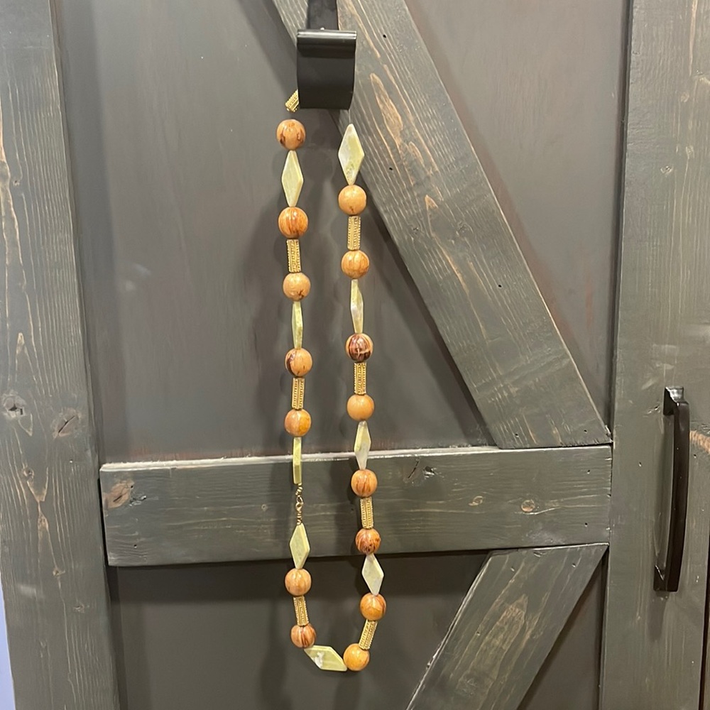 Jade and Wood Sphere Costume Jewelry Necklace